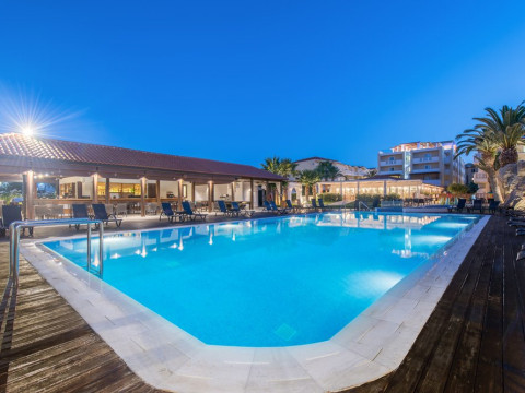 Best Western Galaxy (recomandat 4*+) (Laganas)(C)