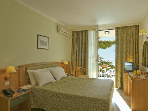 Tolon Holidays Hotel (Tolo, Argolis)