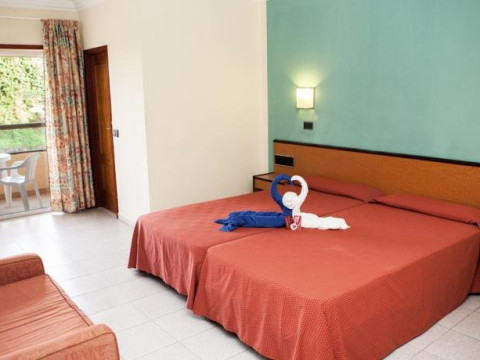 FORTUNA 3* (Calella)