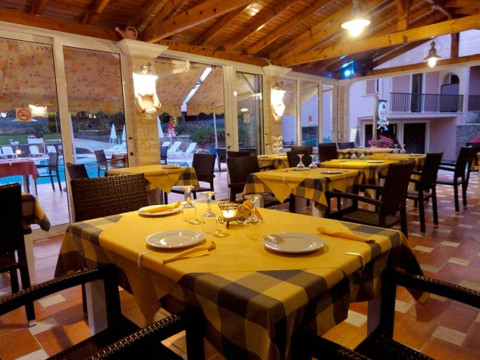 Mathraki Resort (Gouvia)