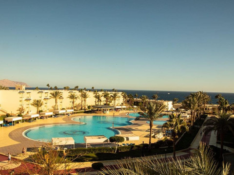 Grand Oasis Resort 