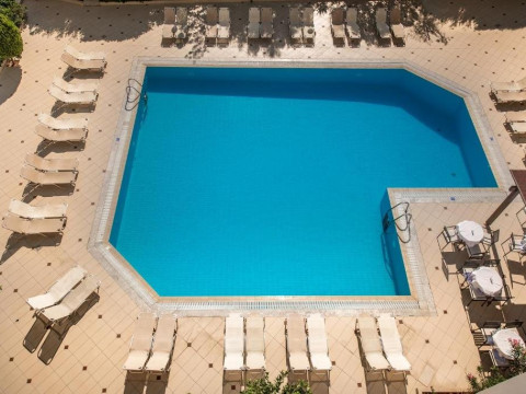 Hersonissos Palace (recomandat 4*)