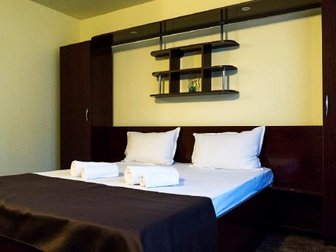 Hotel Dacor 