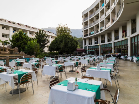 PERRE LA MER HOTEL