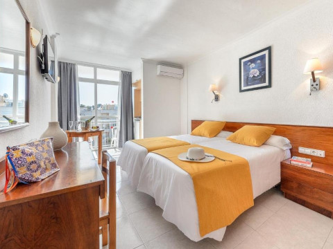VIBRA BAY APARTHOTEL