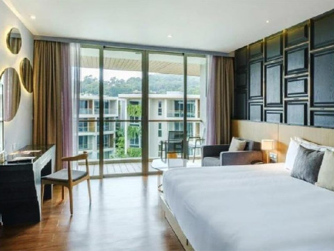 WYNDHAM GRAND NAI HARN BEACH PHUKET