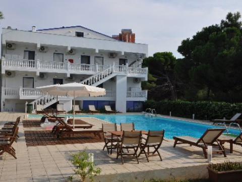Kazaviti Hotel (Skala Prinos)