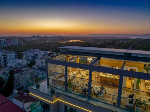 LA TERRAZZA HOTEL