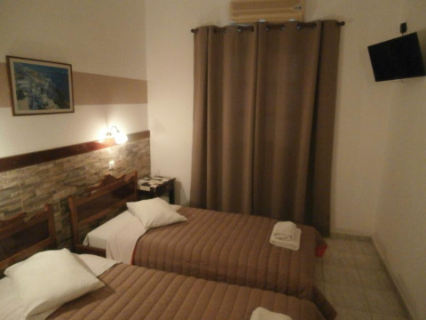 Narkissos 2* (Kamari - Santorini)