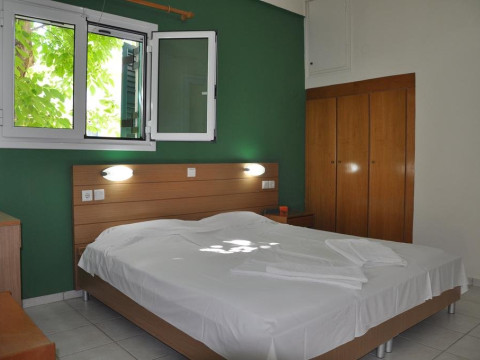 Ionian Paradise Studios Apartments (Nidri)
