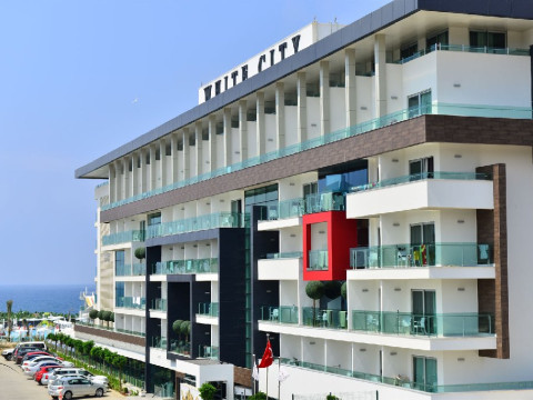 WHITE CITY RESORT