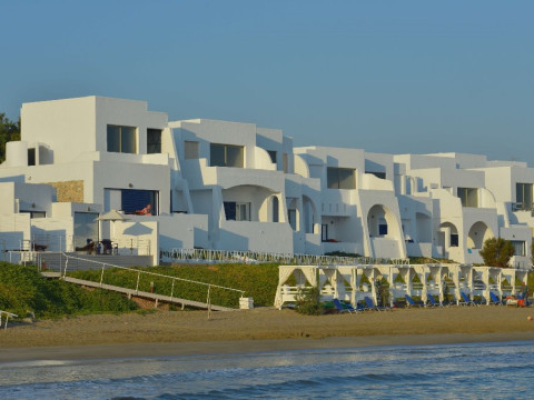 Knossos Beach Bungalows and Suites 