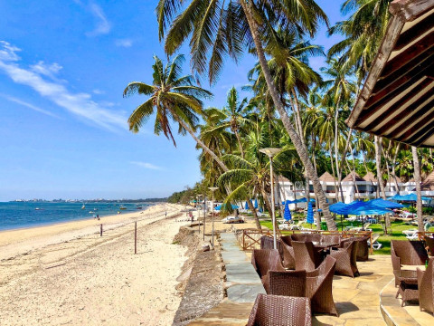 Kenya Bay Beach Hotel