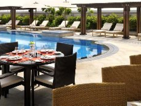 Ramada Hotel & Suites by Wyndham JBR (ex. Hawthorn Suites) 