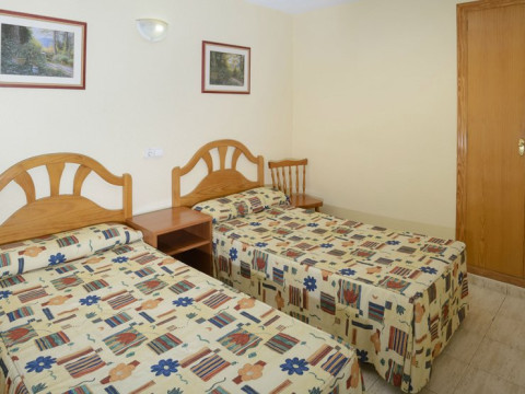 Avenida Apartamentos 2 keys (Benidorm)