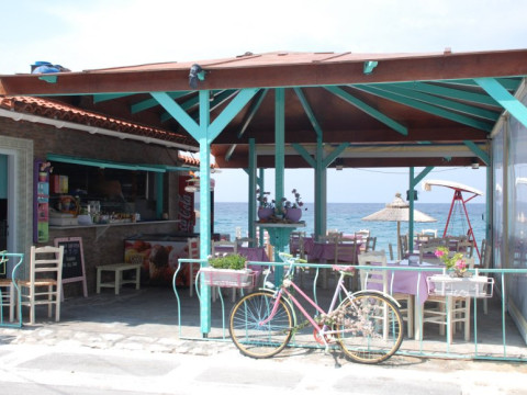 Kokkari Beach