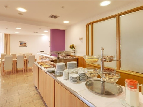 Hotel Komodor (Dubrovnik)