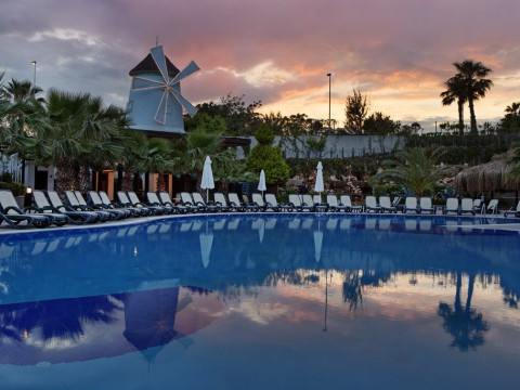 ALBA ROYAL HOTEL