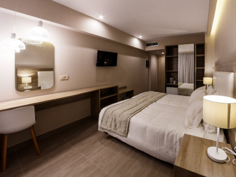 Porto Planos Beach Hotel