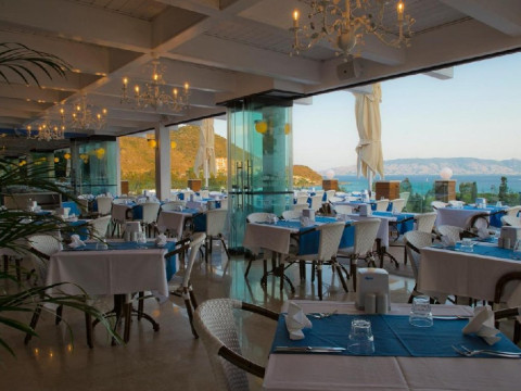 BELLAZURE HOTEL