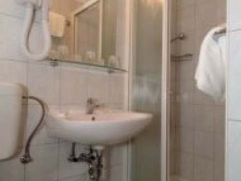 Hotel Brzet (Omis)