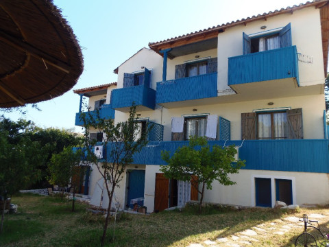 Iris Studios (Agios Nikitas)