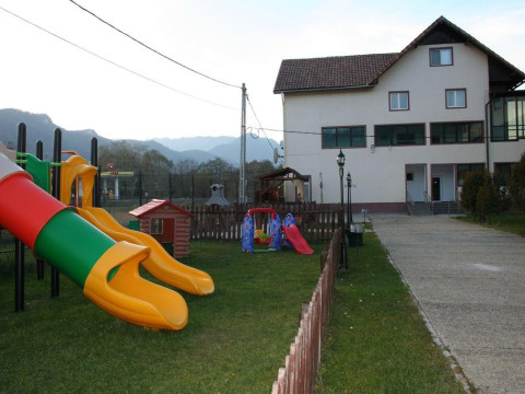 Select Holiday Villas