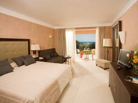 Helona Resort