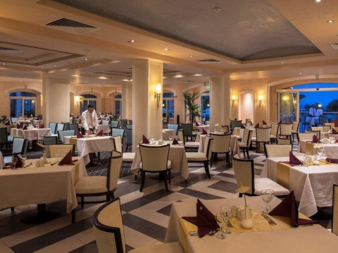 PREMIER LE REVE HOTEL SPA  RESORT (ADULTS ONLY)