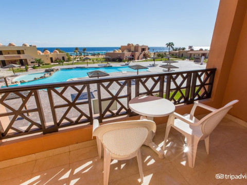 WADI LAHMY AZUR RESORT