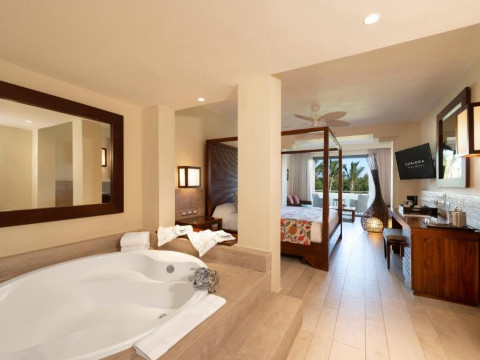 CATALONIA ROYAL BAVARO (Adults Only)