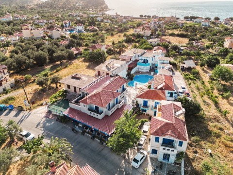 Parthenon Studio Apartments, Anaxos