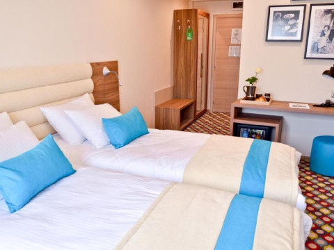 Hotel Capitolina City Chic