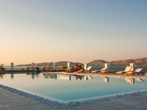 Paros Bay Boutique