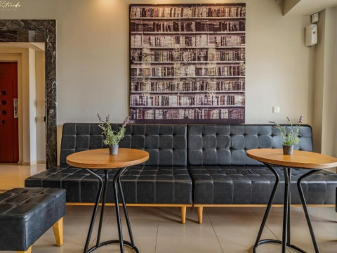 Avra Hotel