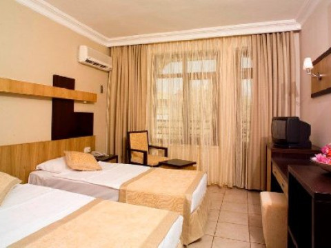 KANDELOR HOTEL