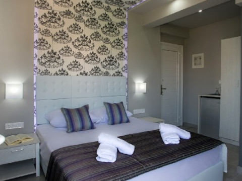 Lafeyra Luxury Rooms (Limenaria)