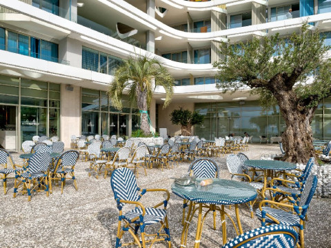 Carine Hotel Kumbor (R)