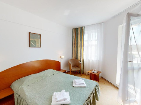 COMPLEX JASMINE OCNA SIBIULUI  HOTEL HELIOS