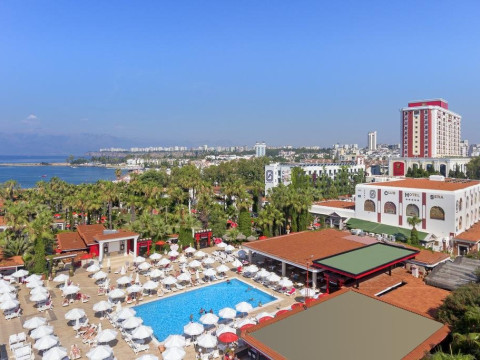 CLUB HOTEL SERA