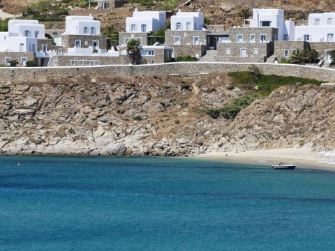 Pietra e Mare (Adults Only, 13+)