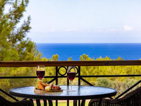 KORINEUM GOLF KYRENIA