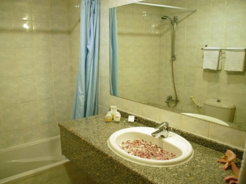 AquaVista Hotel 