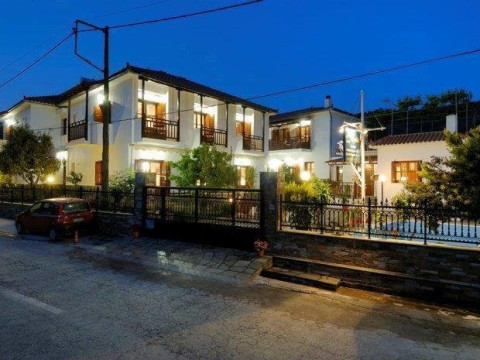 Charoula Studios and Maizonettes - Platanias