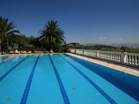 Paradise Hotel (Gouvia)