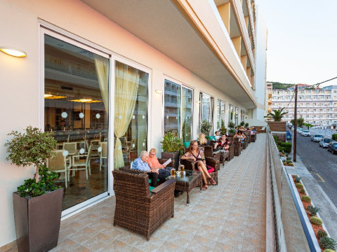 Rhodos Horizon Blu (ex Kipriotis) -adults only