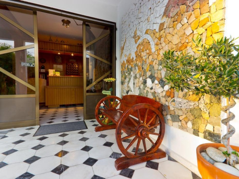 Pavlidis Hotel