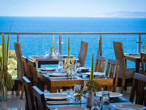 Blue Bay Suites