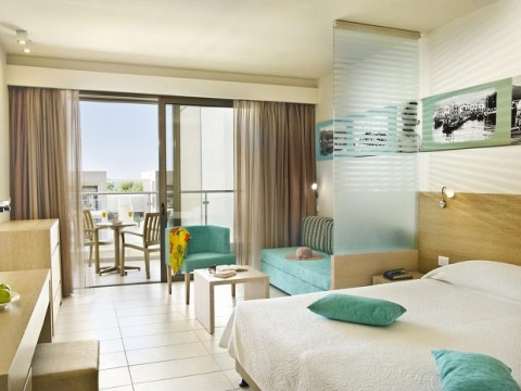 ALEA HOTEL SUITES