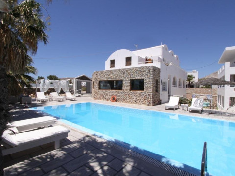 Iliada (Perivolos - Santorini)